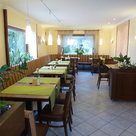 Rheingoldschaenke Hotel Oberwesel Buitenkant foto